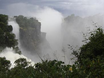 Victoria Falls seen from Devil's Cataract